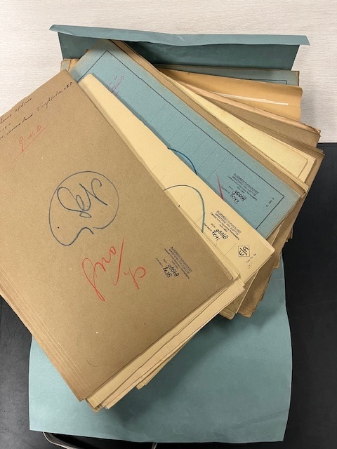 Meerdere CABR-dossiers in één inventarisnummer Meerdere CABR-dossiers in één inventarisnummer