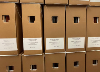 Dozen met dossiers Raad voor de Kinderbescherming