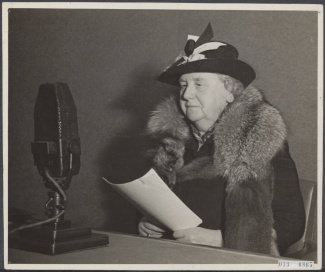 Koningin Wilhelmina spreekt via Radio Oranje