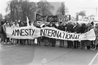 Demonstratie tegen de doodstraf, Den Haag 1980 foto: R. Croes